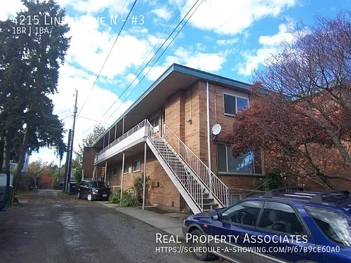 4215 Linden Ave N #3 Photo 1