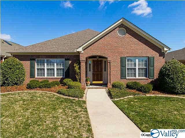 1st image of 3103 Waterman Dr SE