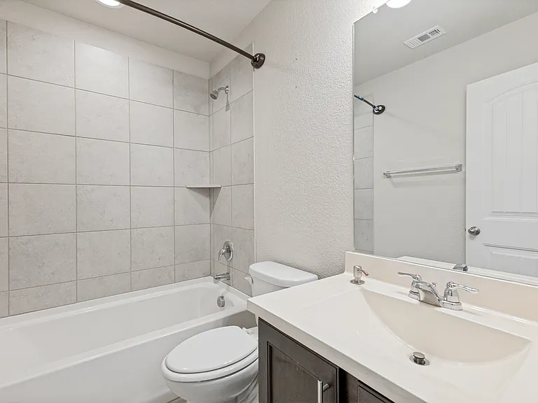 4400 Horsemint Cv — Photo 16