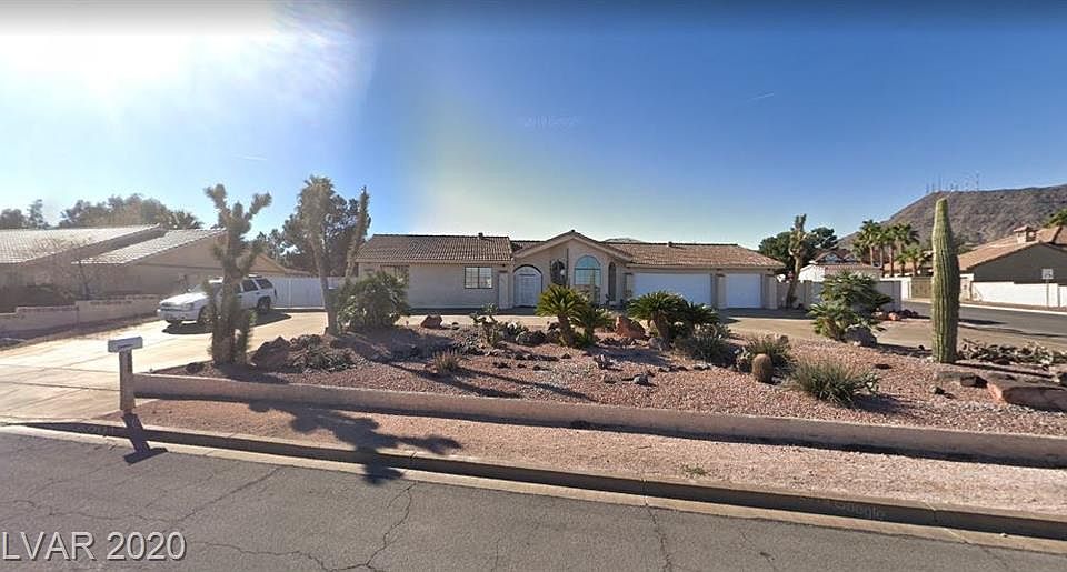 2nd image of 241 Viewmont Dr