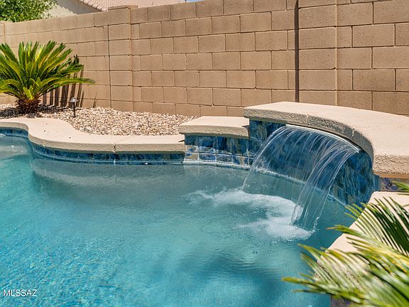 2nd image of 155 E Calle Trona