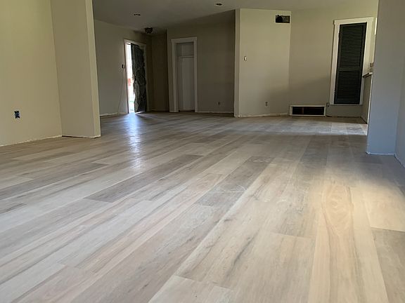 2nd image of 324 James Ln