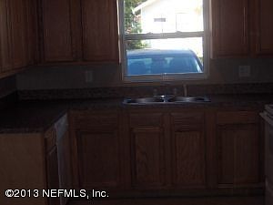 4th image of 3538 College Pl