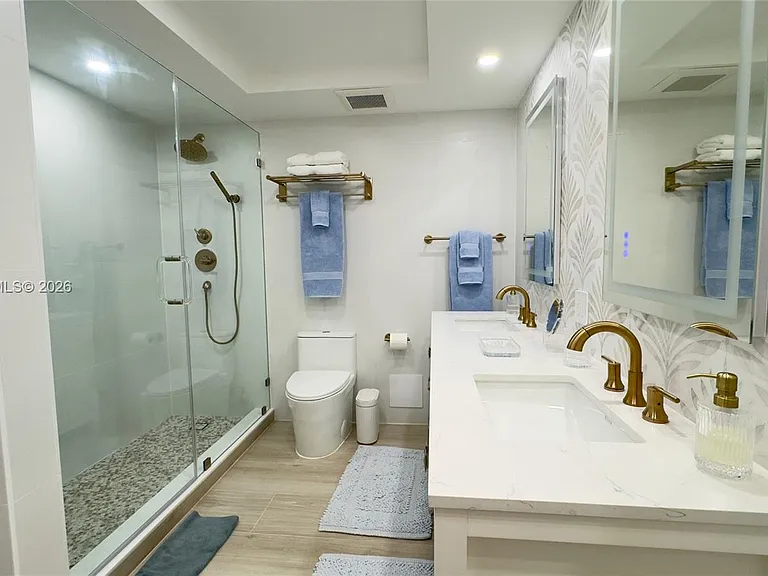 5161 Collins Ave #715 — Photo 16