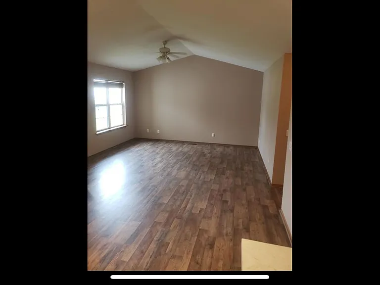 112 Eagle Ridge Dr — Photo 6