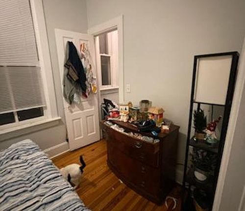 5th image of 3059 N Leavitt St #16035847