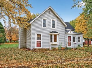 802 N 2nd St, Princeton, MN 55371
