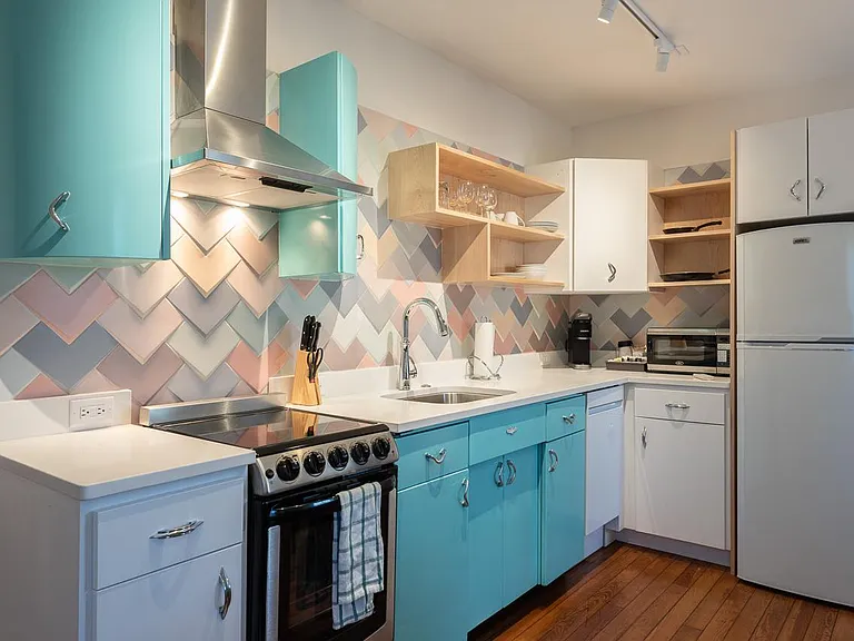 829 Belmont Ave #2 — Photo 4
