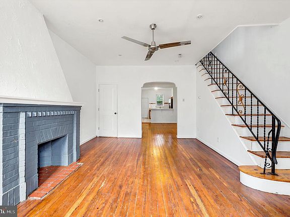 3rd image of 1820 S 19th St