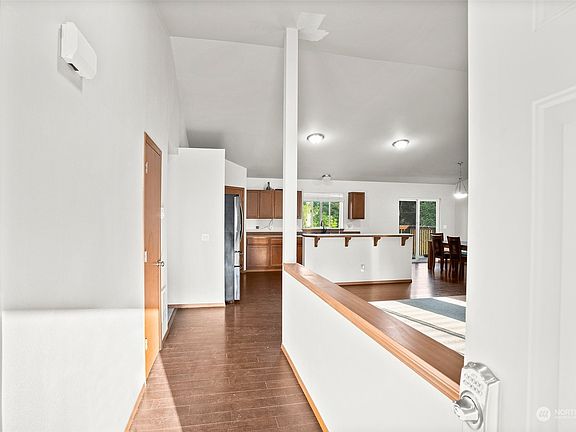 2nd image of 30423 69th Avenue S
