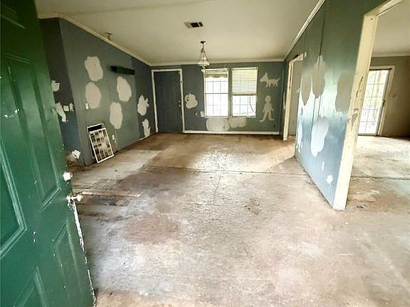4th image of 5756 NE 165th Terrace Rd