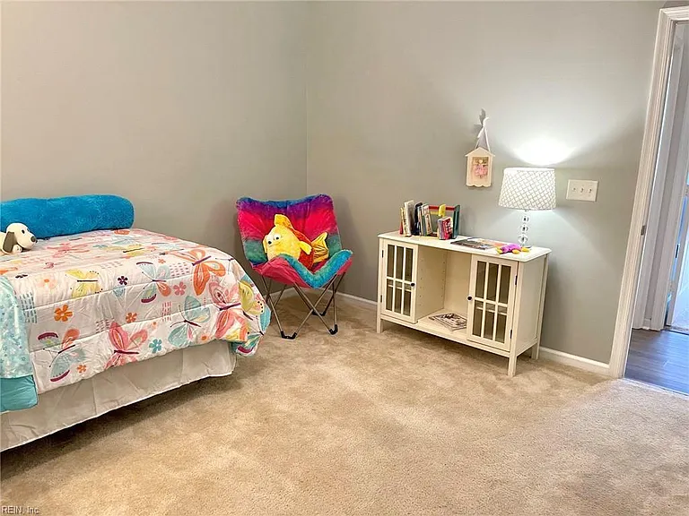 920 Southmoor Dr #204 — Photo 10
