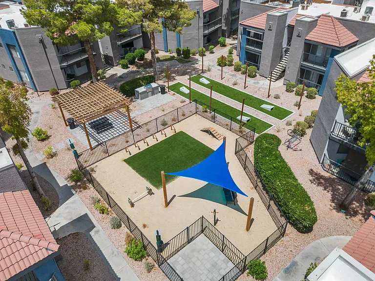 Cantala Apartments — Photo 13