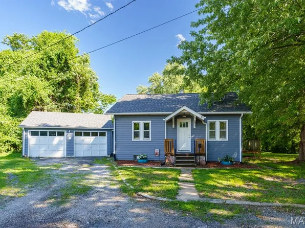 9 Lindauer Pl, Belleville, IL 62226