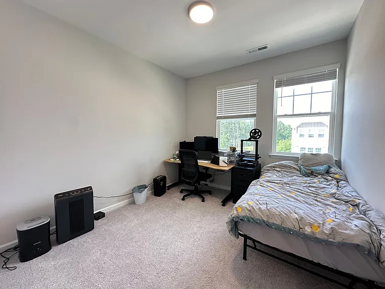 1002 Manorhaven Dr — Photo 6