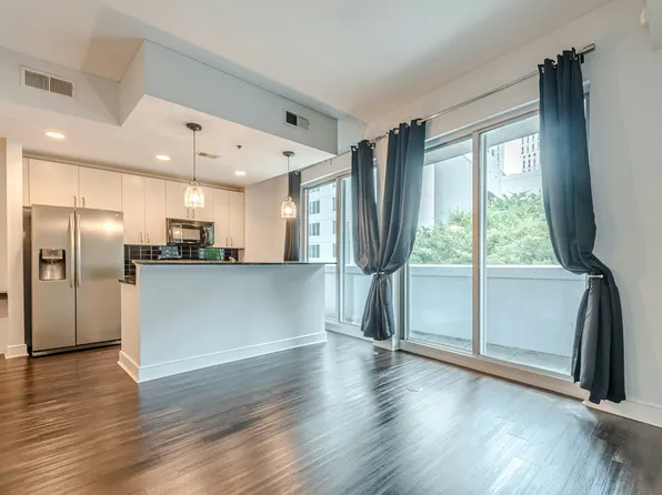 44 Peachtree Pl NW Unit 429, Atlanta, GA 30309