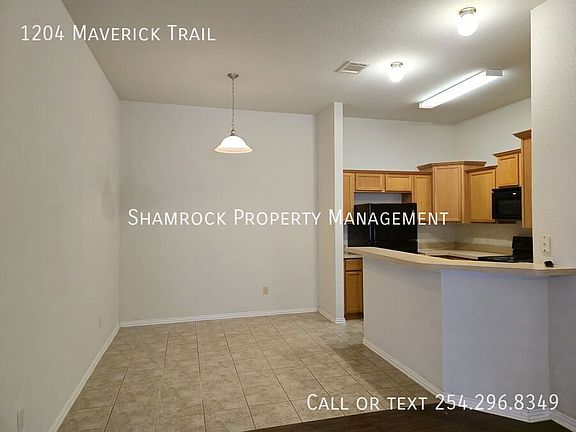 4th image of 1204 Maverick Trl