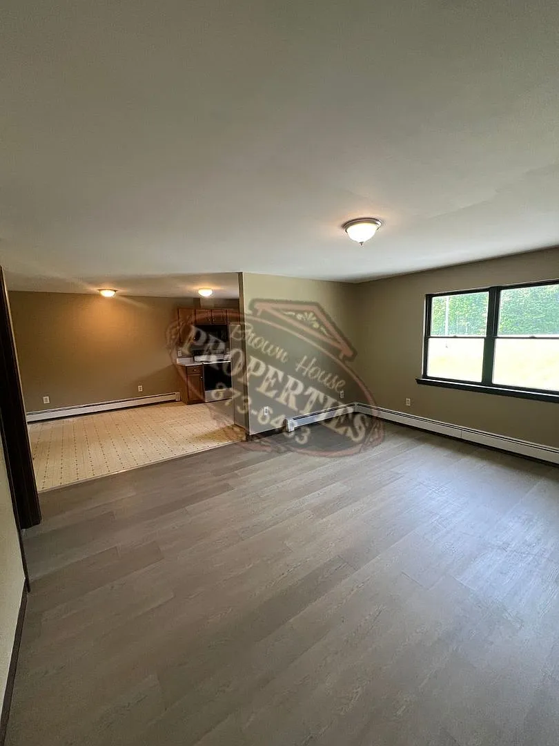 304 Norridgewock — Photo 1