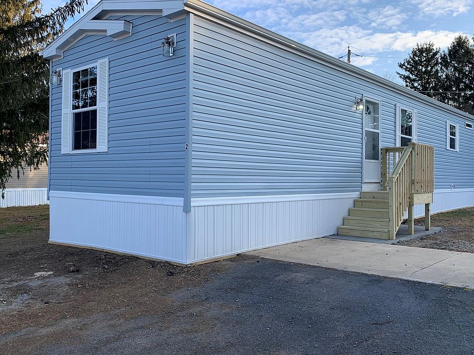 Exterior Image