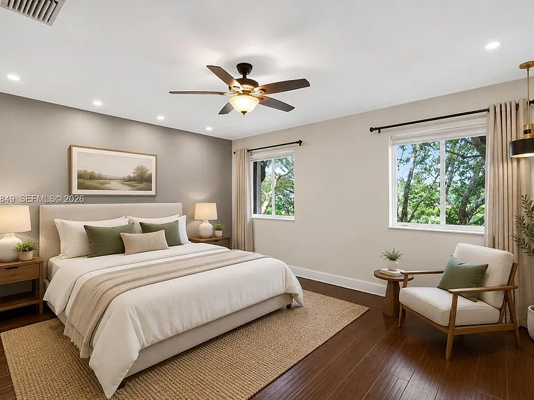1603 W Harmony Lake Cir — Photo 36