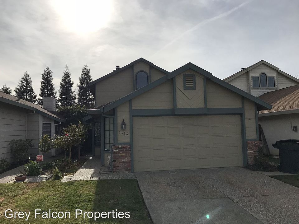 1st image of 1333 Hidalgo Cir