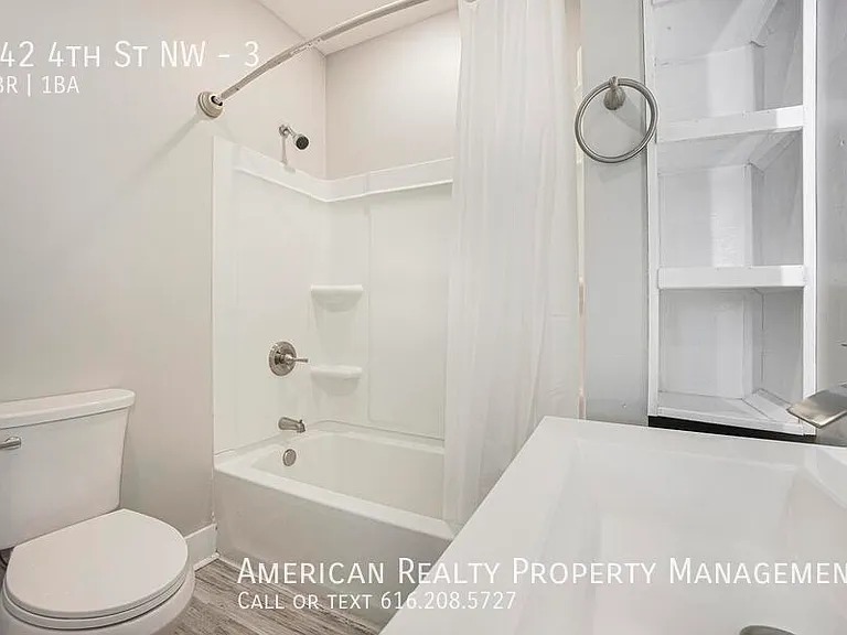 442 4th St NW #3 — Photo 9