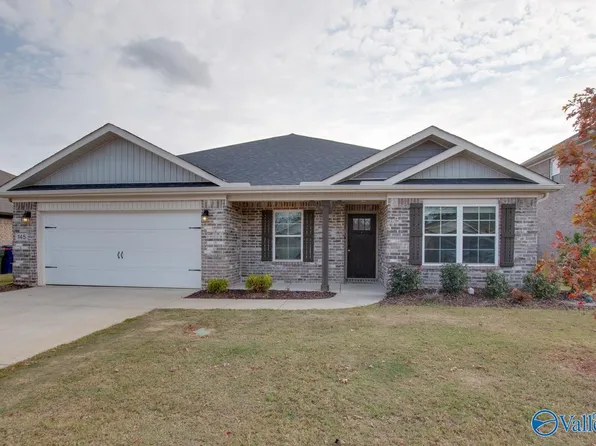 145 Beaver Brook Pl, Toney, AL 35773