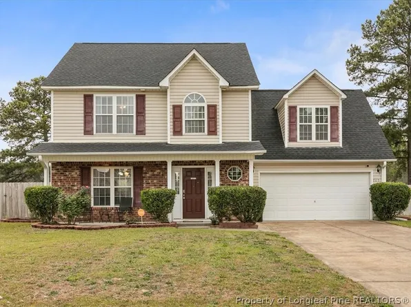 165 Valley Oak Dr, Bunnlevel, NC 28323