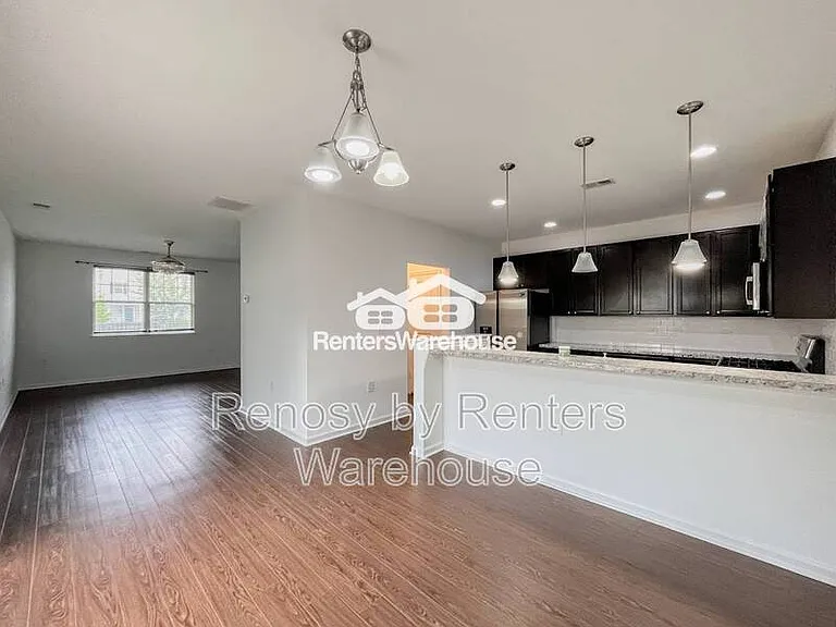 1713 Dresdon Ln — Photo 20