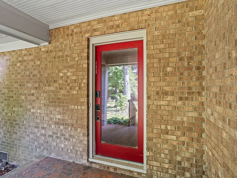 5024 Timbrook Ln — Photo 8