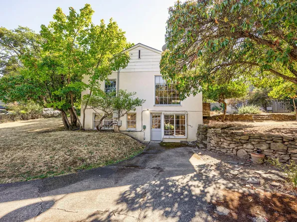 467 Beach St, Ashland, OR 97520