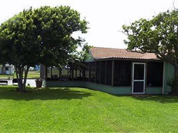 26668 Fm 457, Sargent, TX 77414