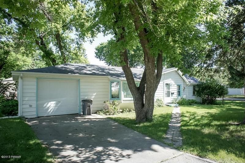 1st image of 1720 8th Ave N