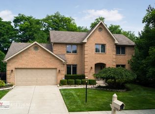 5234 Forest Run Dr, Dublin, OH 43017