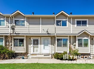 5316 Solar Ridge Dr, Colorado Springs, CO 80917