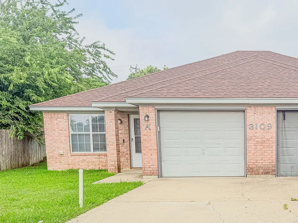 3109 Denia Ct