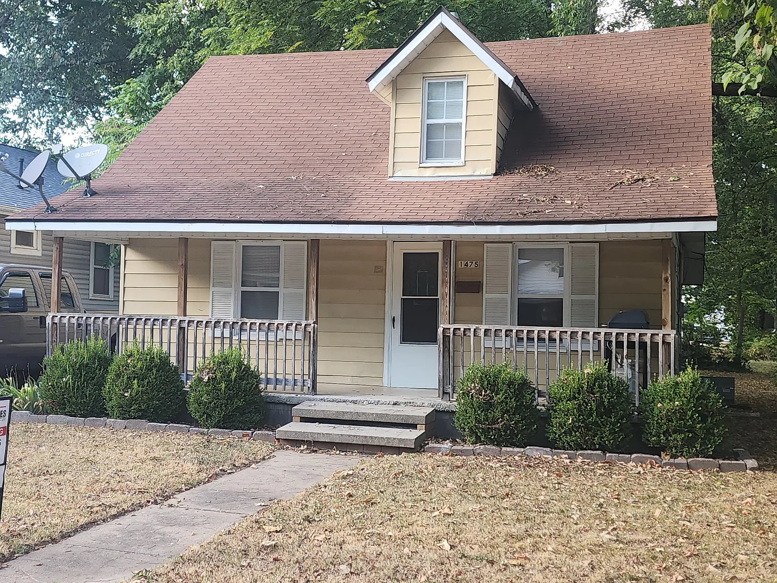 3 bed, 1085 sqft, $1,200 — Photo 1