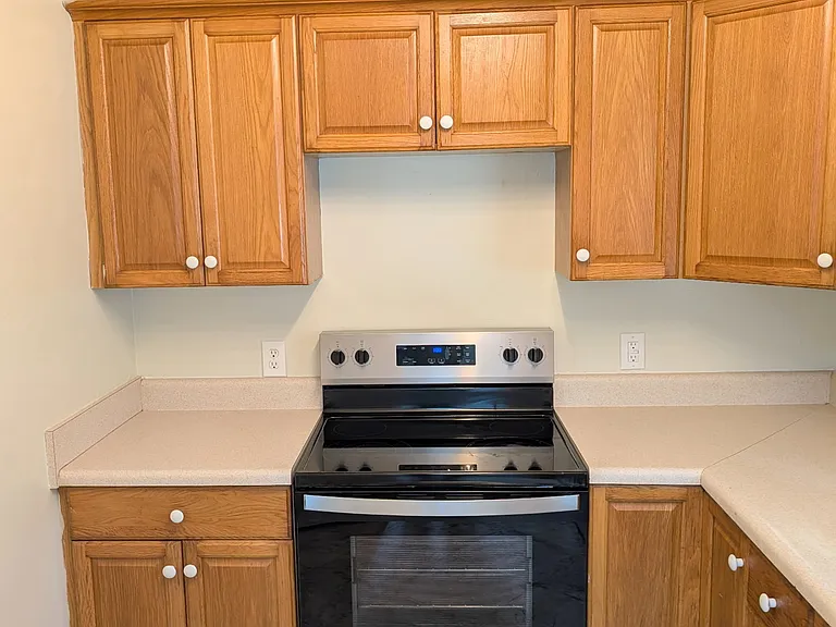 6596 Charles City Rd — Photo 10