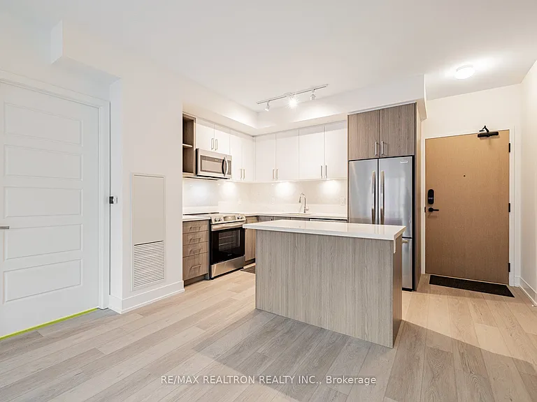 333 Sunseeker Ave #408 — Photo 6