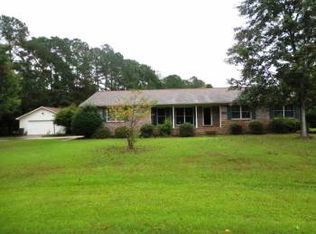 896 Greenfield Ave SW, Calabash, NC 28467