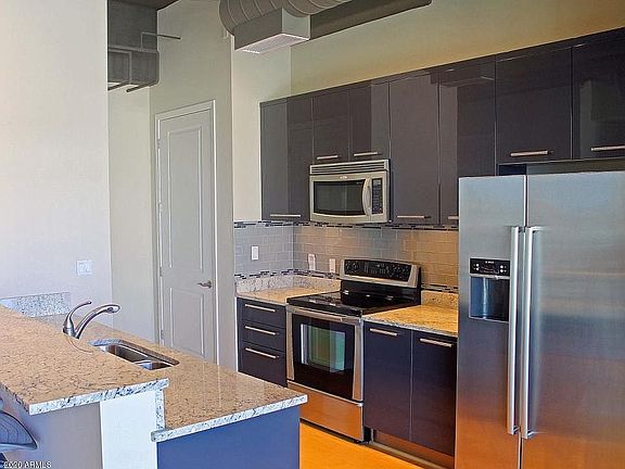 4th image of 1 E Lexington Ave Unit 1207