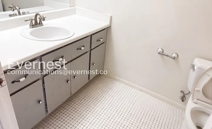 848 N 86th Pl — Photo 11