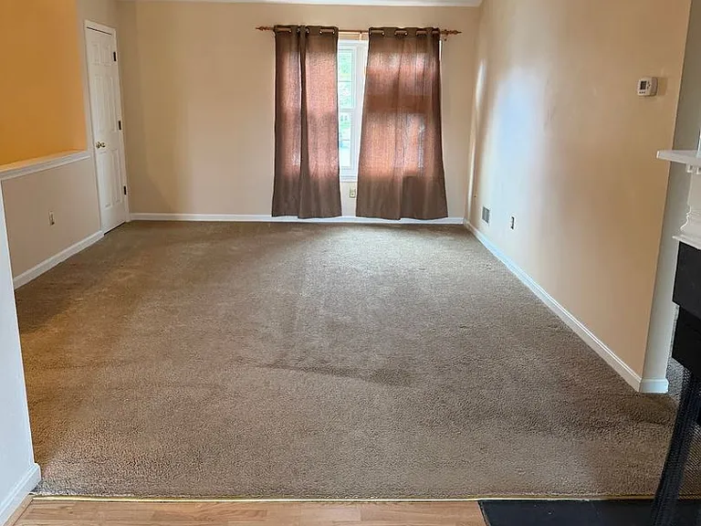 806 Christopher Dr — Photo 11