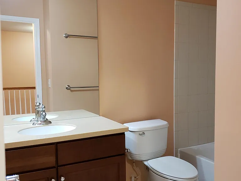 2nd bathroom with Linen Closet.