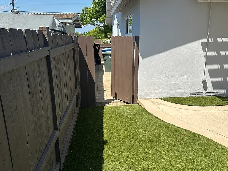 1169 Hilltop Dr — Photo 23