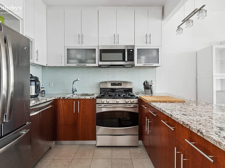 4118 27th St #5B — Photo 3