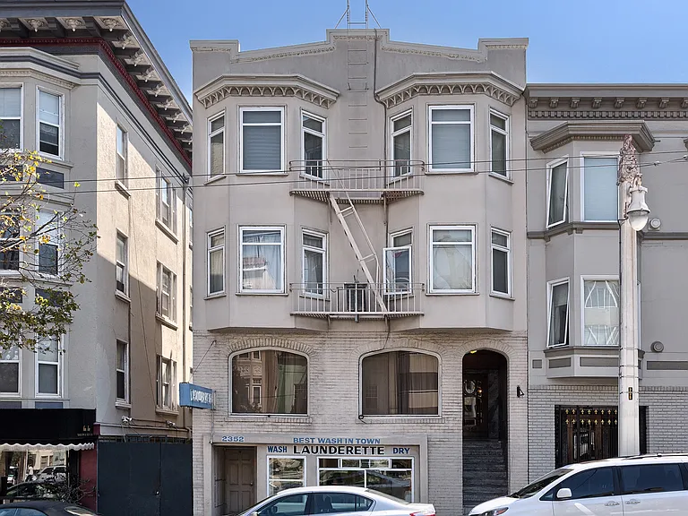 2350 Van Ness Ave #7 — Photo 1