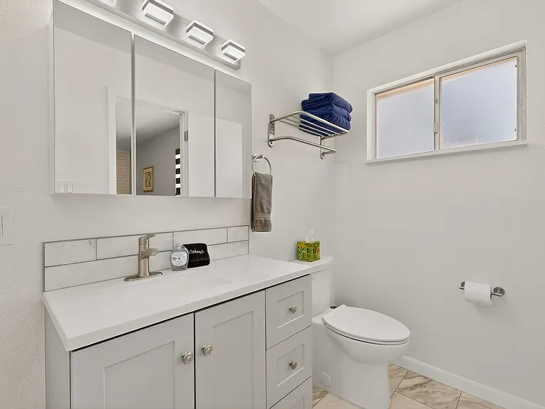 4707 Marquette Ave NE — Photo 29