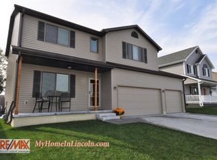 3003 W Peach St, Lincoln, NE 68522