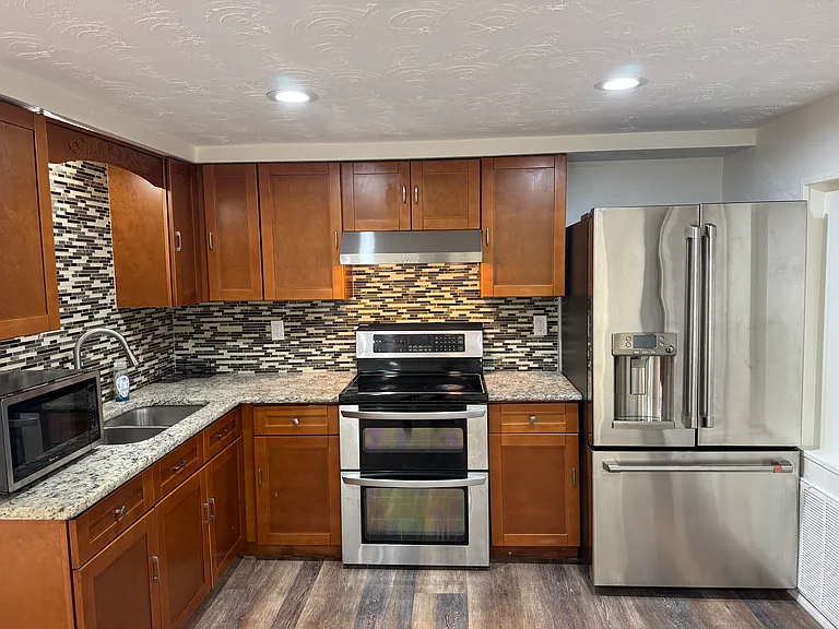 3548 Umber Rd — Photo 11